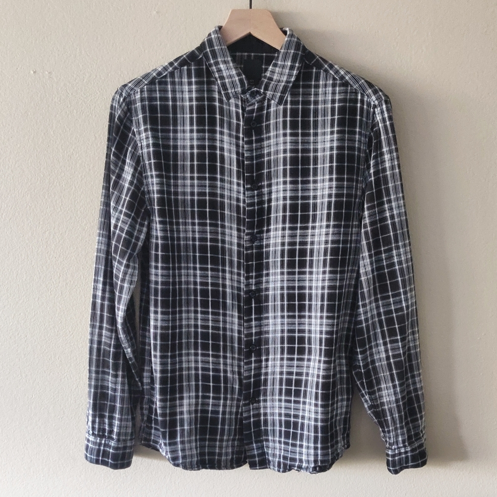 💲⬇️REDUCED⬇️Men's Casual Button Down 100% Cotton